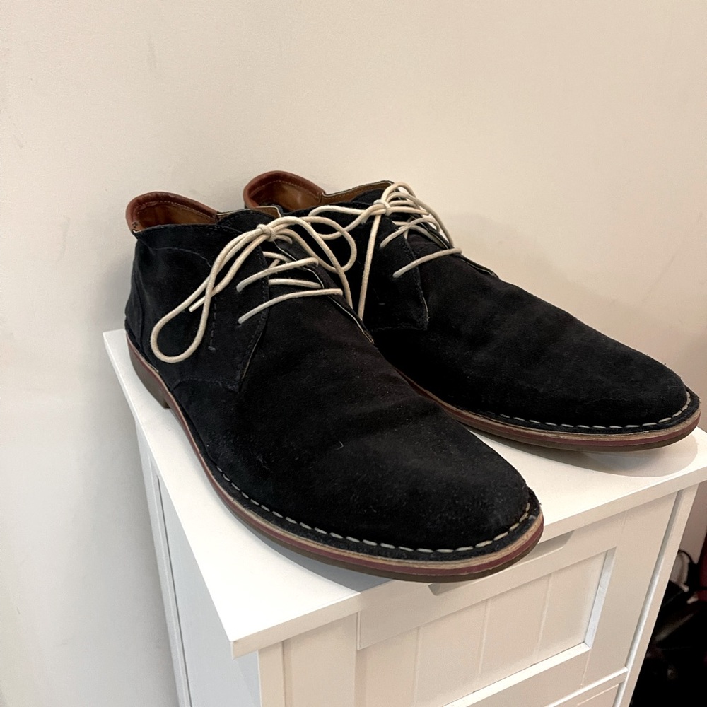 Kenneth Cole reaction navy suede mens shoes. Size 13